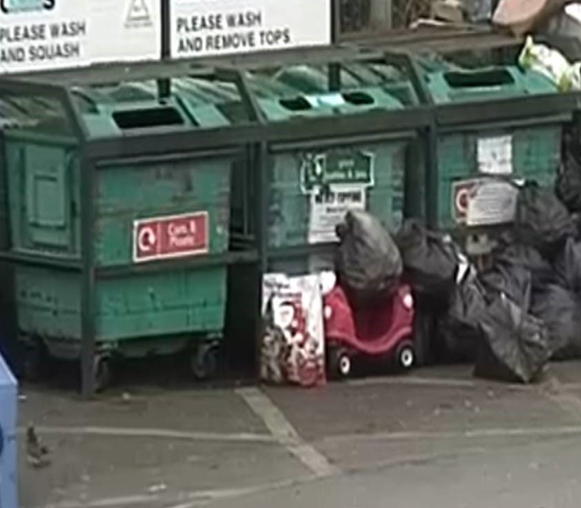 Rubbish dumped at Garibaldi Street car park 26-12-19