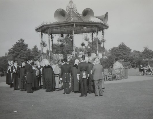 People assembled in Sidney Park on Charter Day in 1936