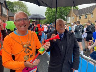 Mayor Cllr Stephen Beasant at the start of the Great Grimsby 10k.