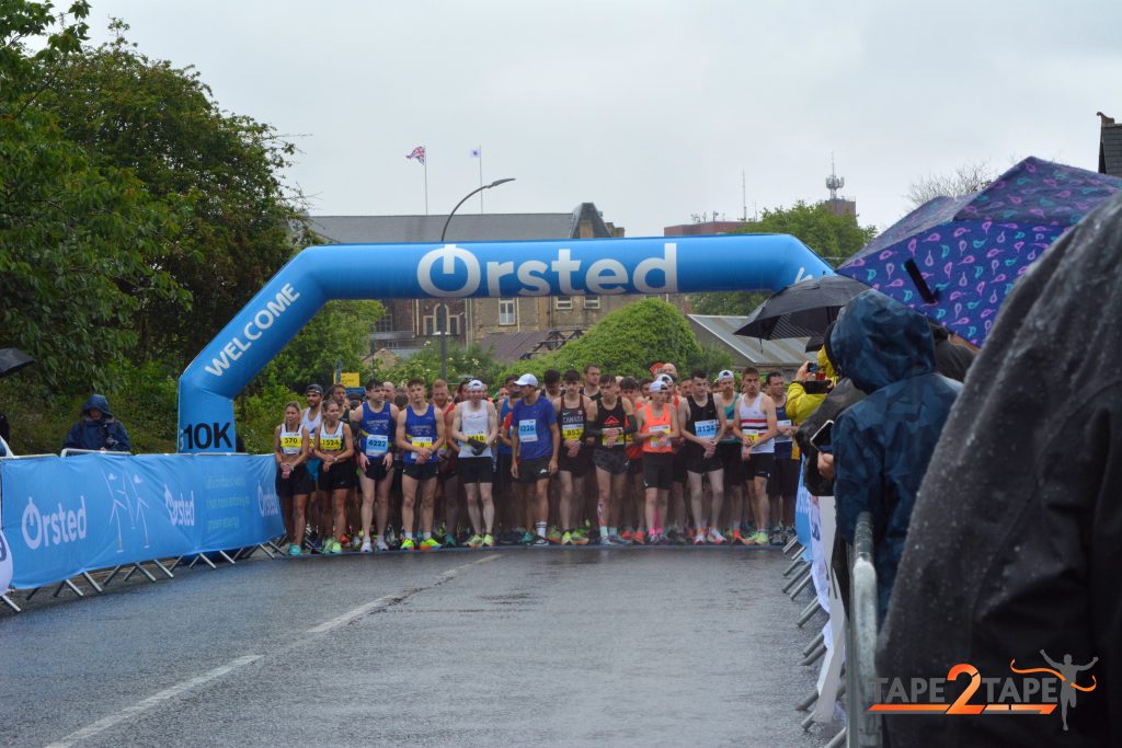 Runners on the start line at the Great Grimsby 10K