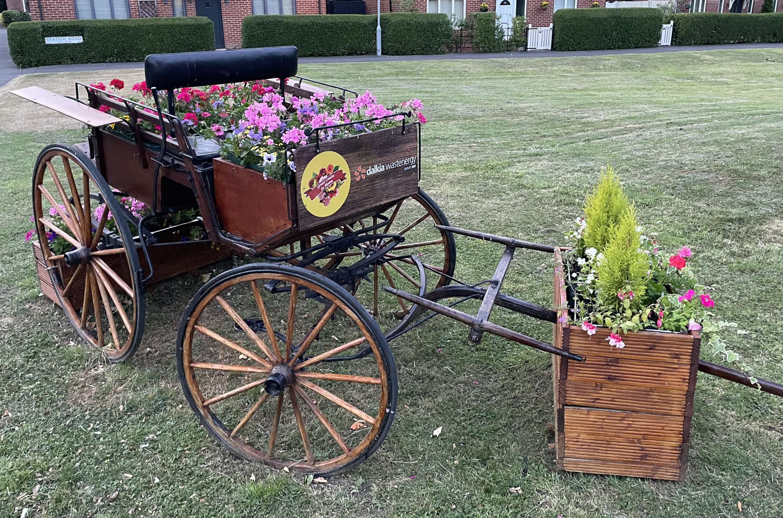 Great Coates in Bloom pony cart