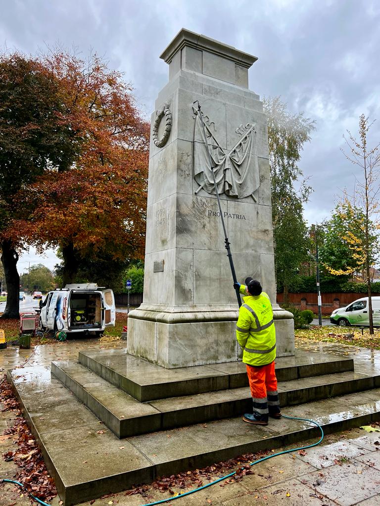 Specialist contractors clean Grimsby Cenotaph