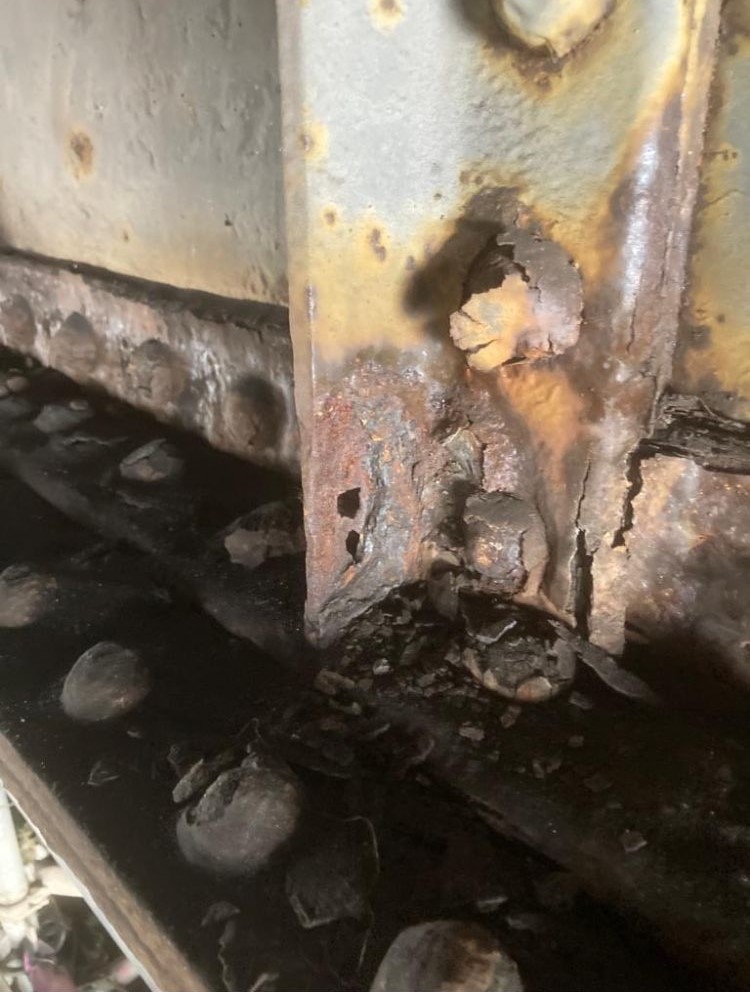 Corrosion on Corporation Bridge
