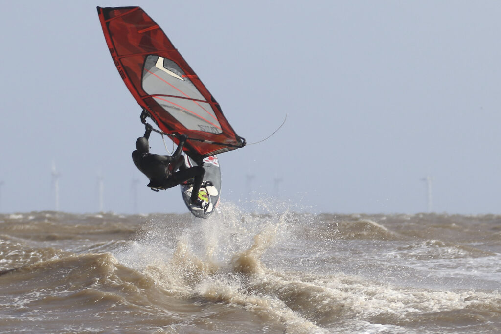 Windsurfing catch the wave in Cleethorpes