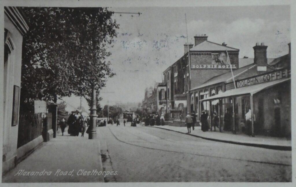 Dolphin-Hotel-c1910-Credit-North-East-Lincolnshire-Archive-Servic