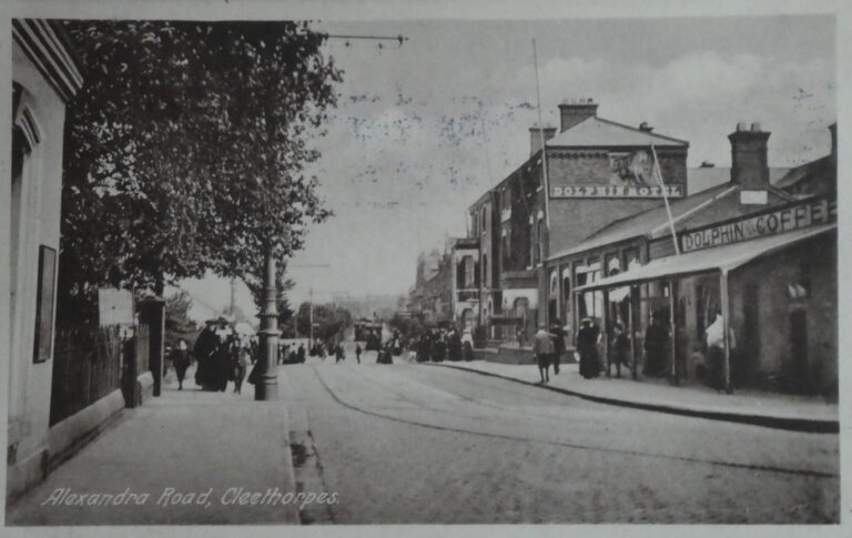 Dolphin Hotel 1910. Credit NEL Archives