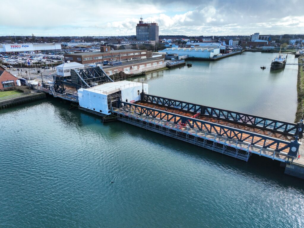 A photo of Corporation Road Bridge taken from above