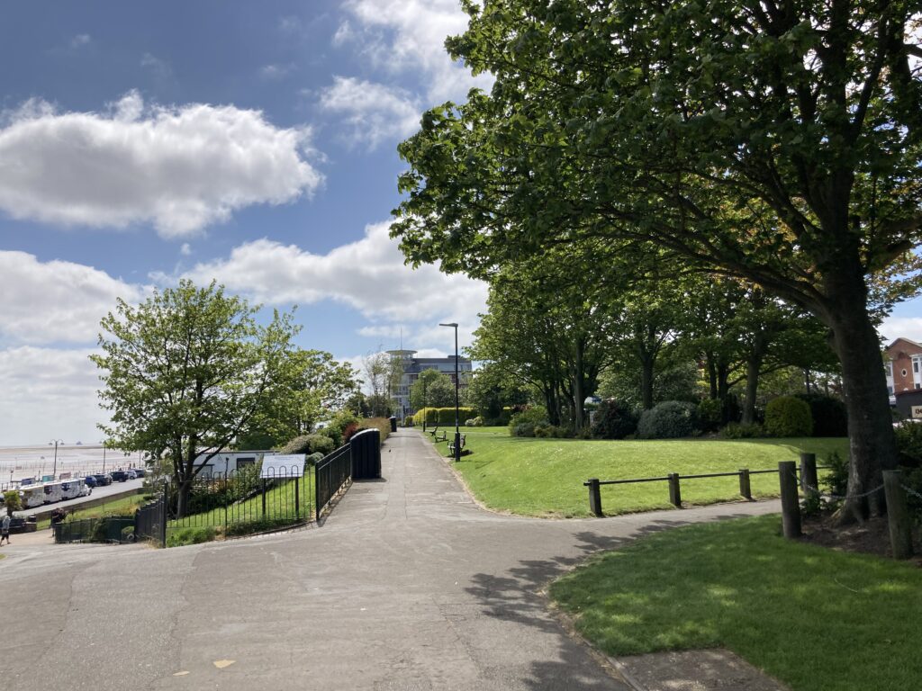 Pier Gardens