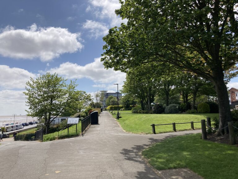 Pier Gardens