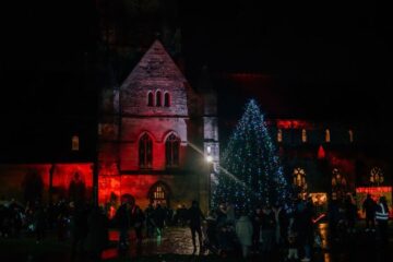 Christmas tree in front of Grimsby Minster