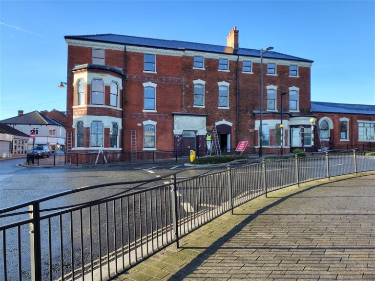 Dolphin Hotel, Cleethorpes November 2025