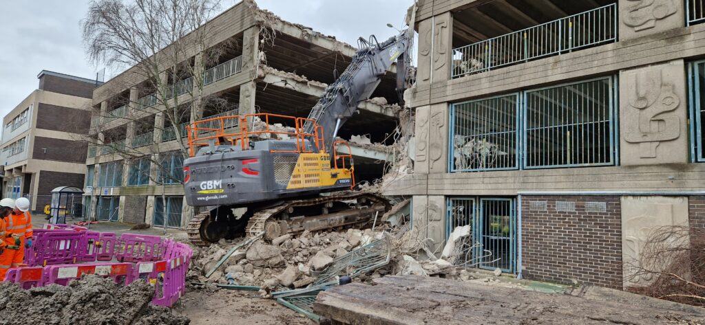 Demolition at Abbey Walk - 9 Jan 2026