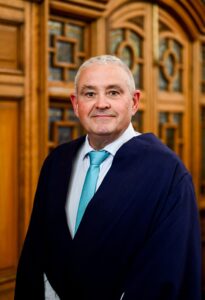 Cllr Darren Mayne