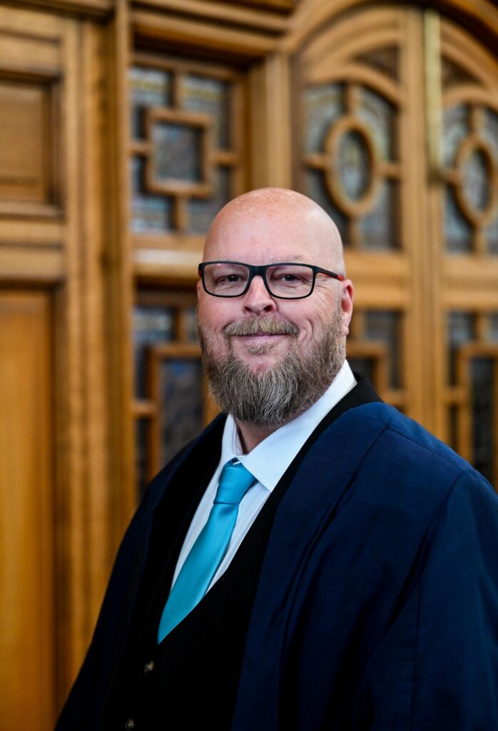 Council changes rules to support more local businesses