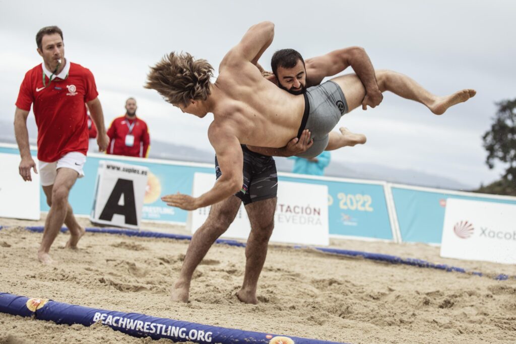 Let’s get ready to rumble – UK’s first ever beach wrestling competition comes to Cleethorpes