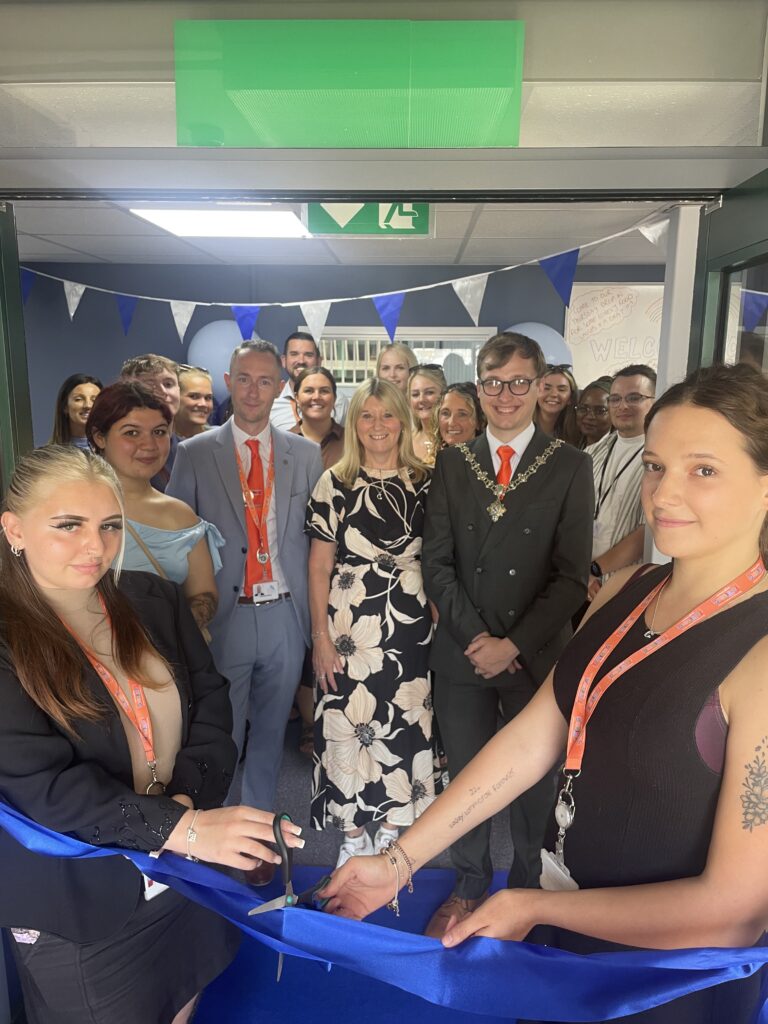 “A base for young people” – a new hub for young people who have grown up in care opens in the area