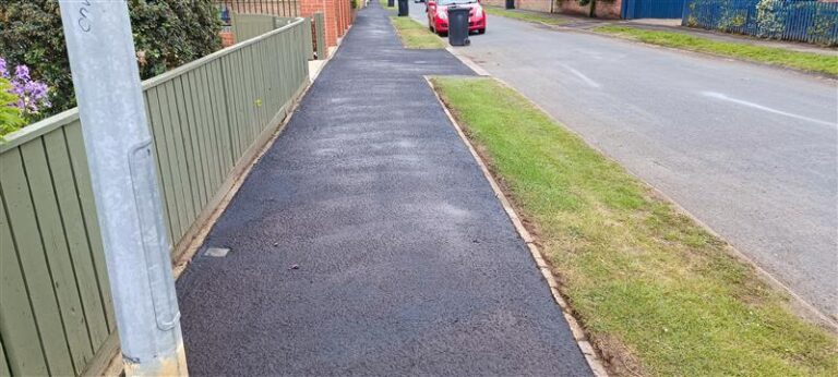 Image of completed footway slurry seal