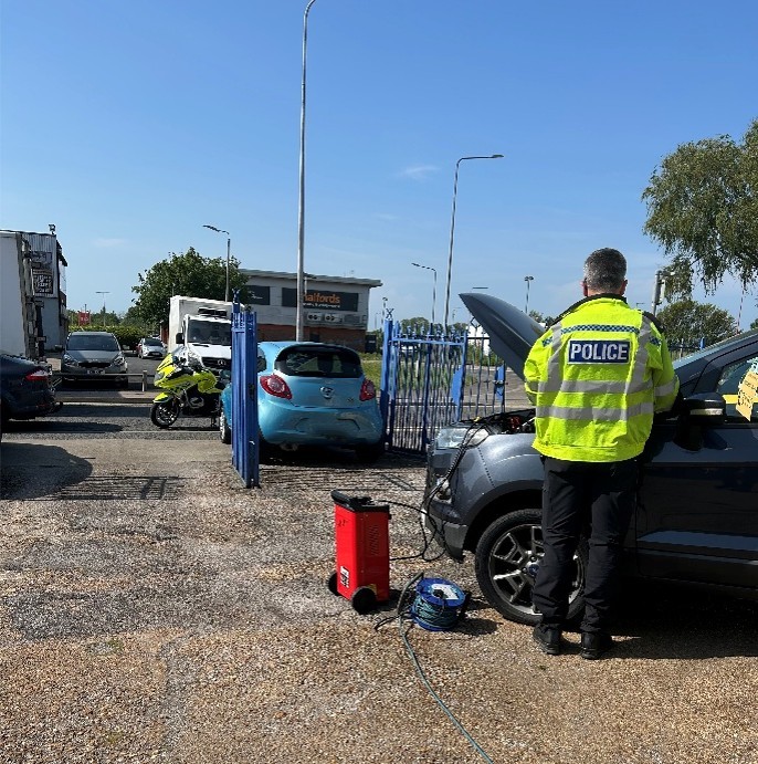 More than just vapes and tobacco: Trading Standards join forces with Humberside Police to check used car safety